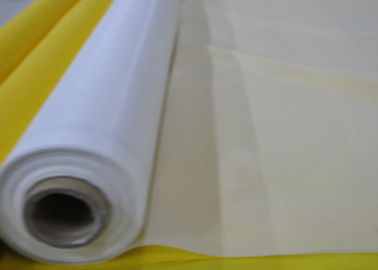 144インチ180Tポリエステル単繊維ポリエステル メッシュ生地ロールスロイスの白い/黄色色